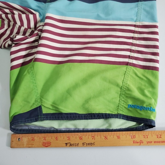 Patagonia Men Board Shorts Size 34 Striped Zipper Pocket Swim Surf Beach READ - Picture 13 of 14